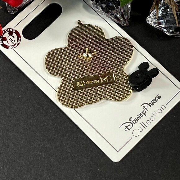 Disney Ariel Trading Pin Little Mermaid Badge Flower Lapel Pin Brooch Jewelry - Picture 3 of 6